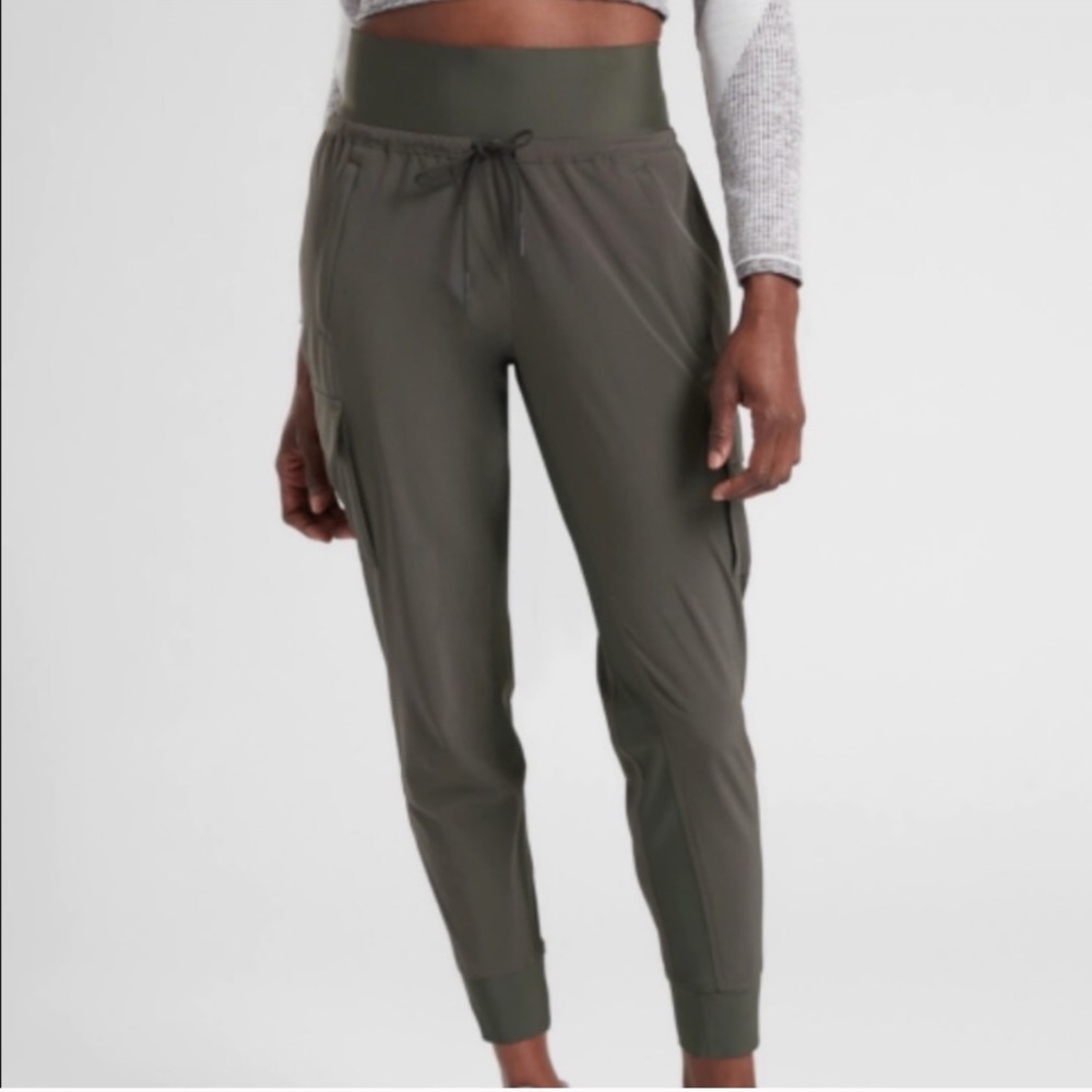 Athleta Sutton Joggers Arbor Olive Sz 6